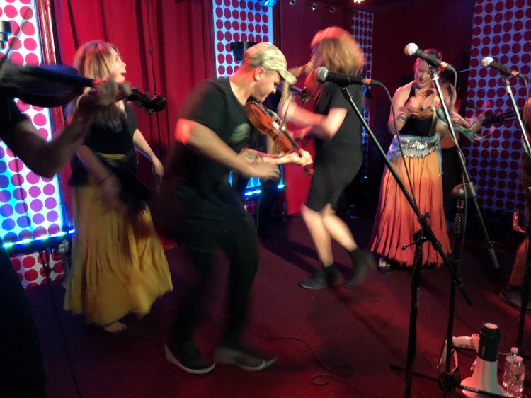 %U6A8%H3Rx2CNJzG2Zxmxw